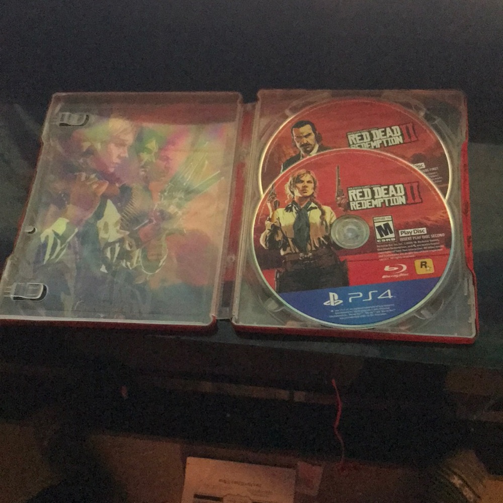 2 red dead redemption games not used and on ps4